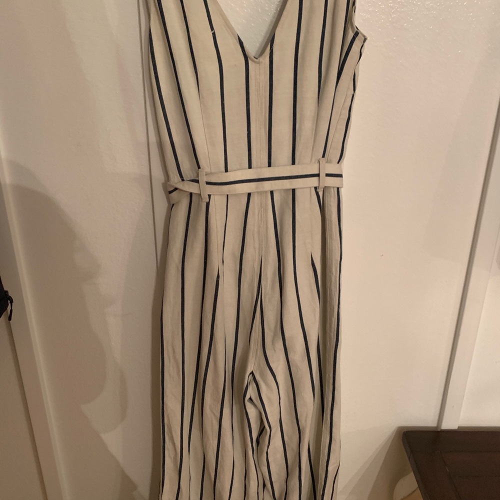 ⭐️SOLD⭐️Madewell pinstripe jumpsuit sz small - Picture 4 of 5